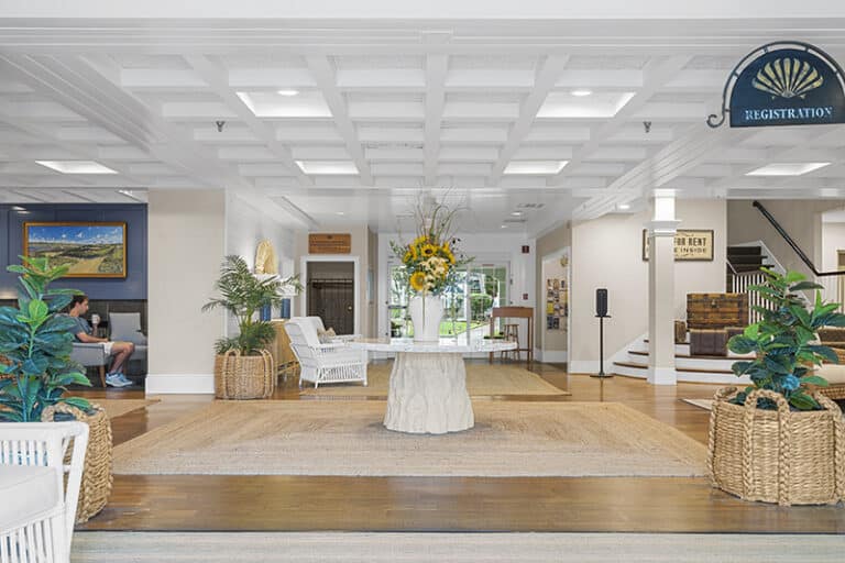 Nantucket Inn 3