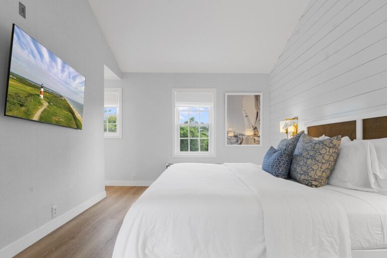 nantucket Inn