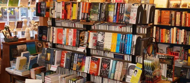 mitchells book corner 768x337